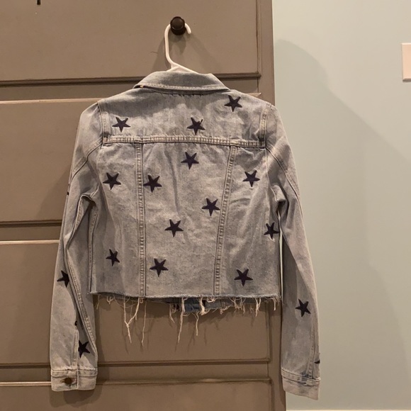 star and destressed jean jacket !! - Picture 2 of 2